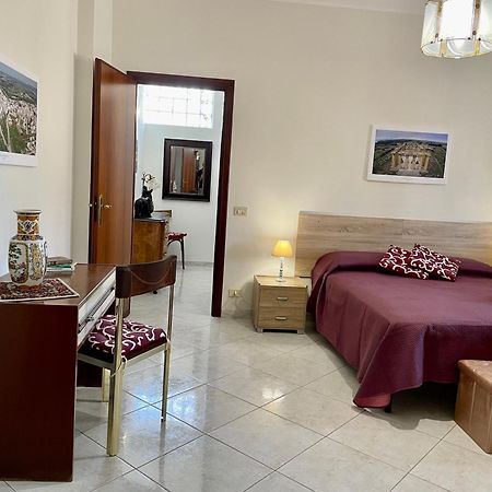 Selinunte Street House Apartment Castelvetrano ภายนอก รูปภาพ
